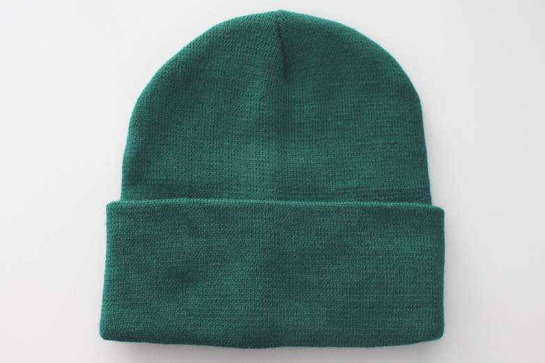 Knitted Cuffed Plain Beanie – Classic Green Winter Hat
